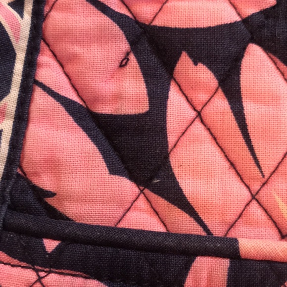 VERA BRADLEY SHOULDER BAG - Picture 15 of 15